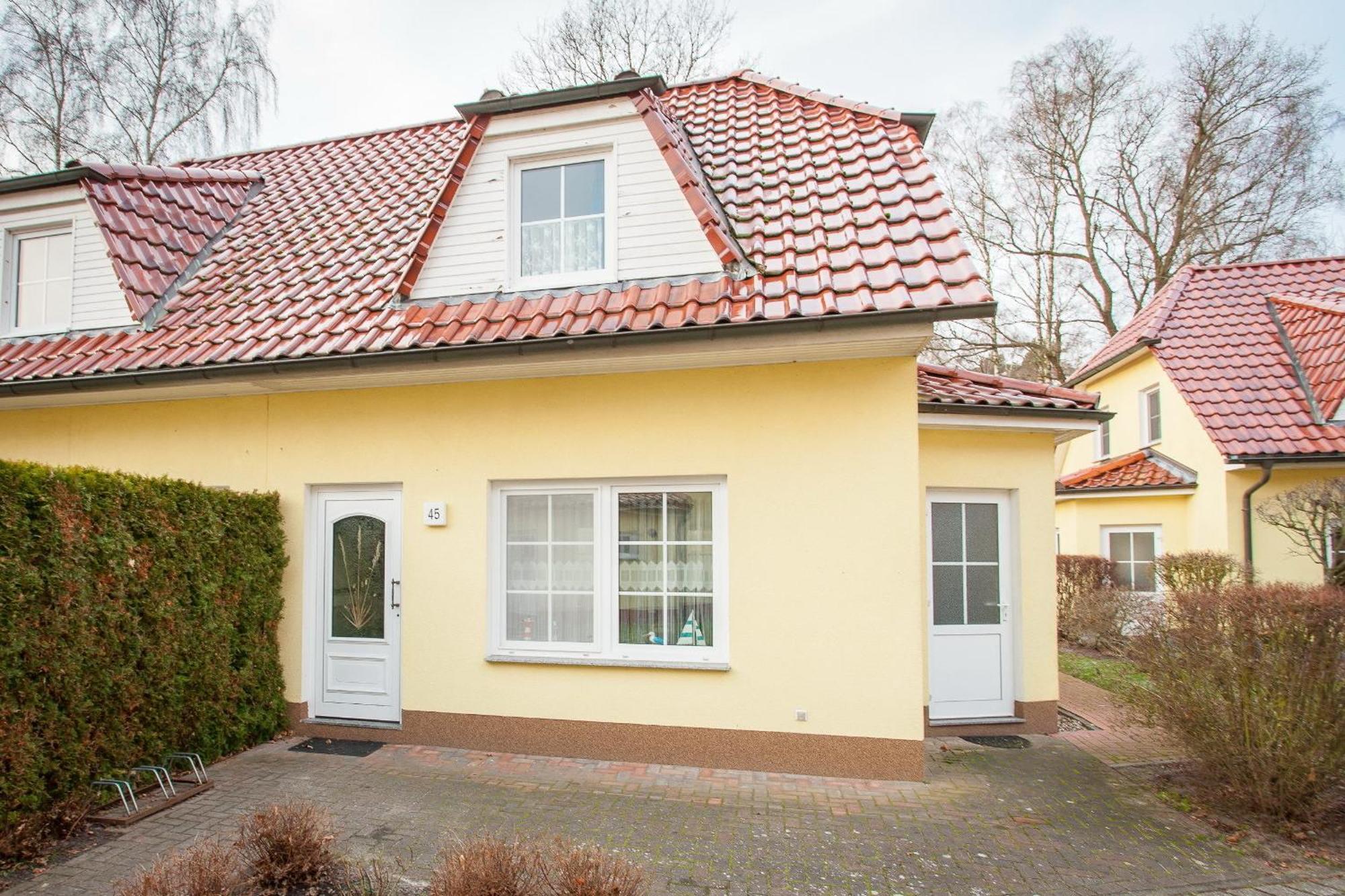 Ferienhaus Strandoase Zingst Buitenkant foto